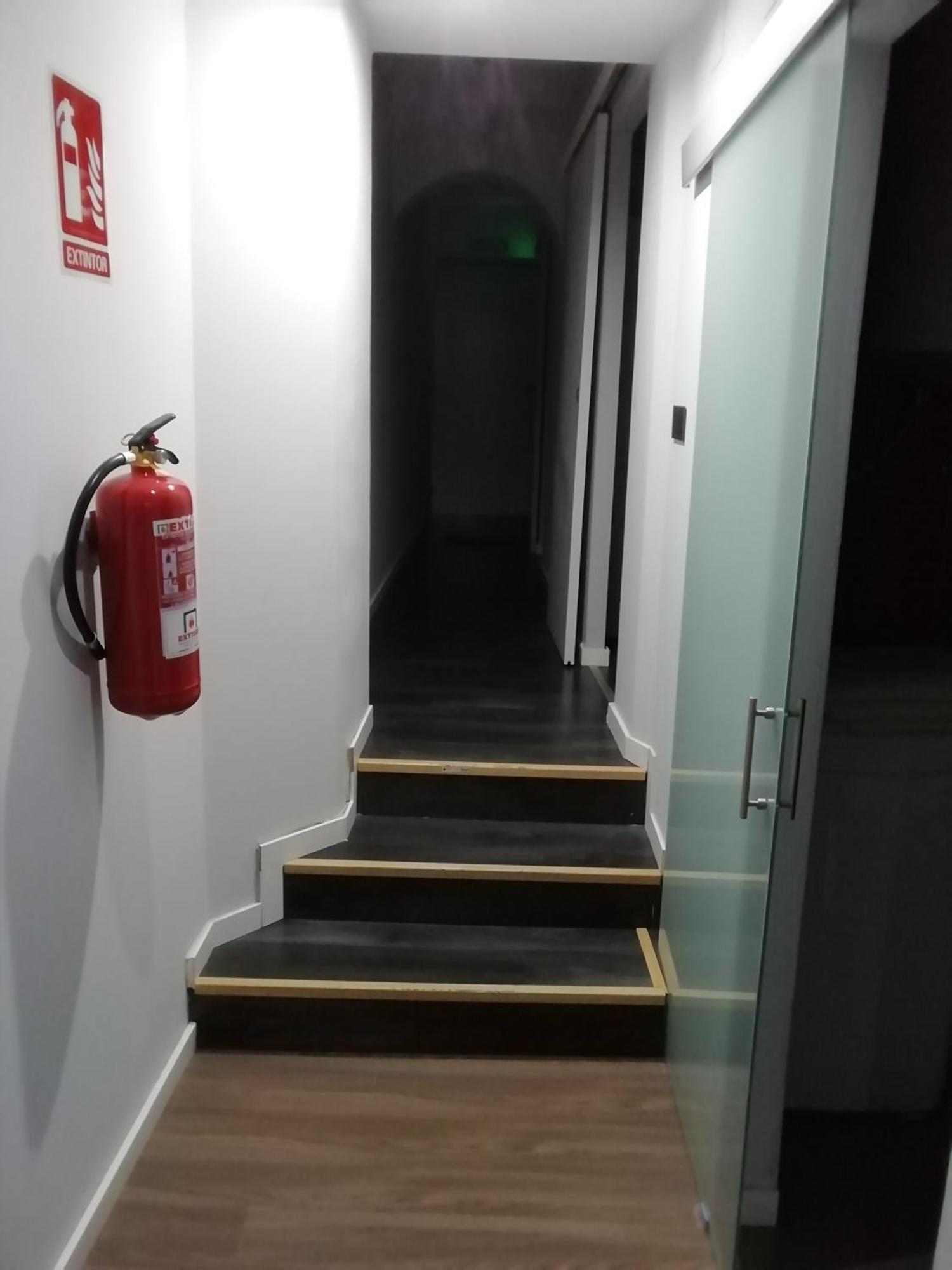 Centro Castillo 9 Caceres Ngoại thất bức ảnh